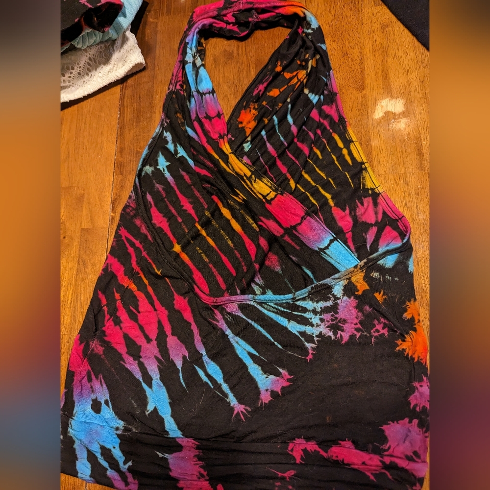 Reverse tie dye halter top
